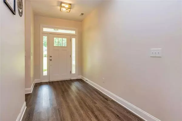 40 Westbrook RD, Carrollton, GA 30116