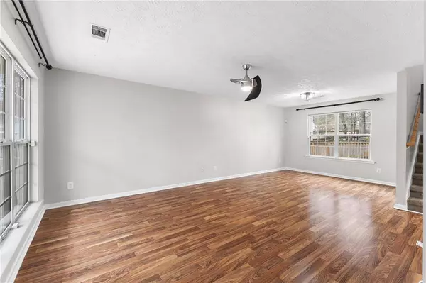 114 Prescott CT, Newnan, GA 30265