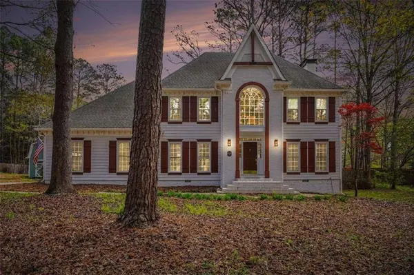 105 Tiffany CT, Locust Grove, GA 30248