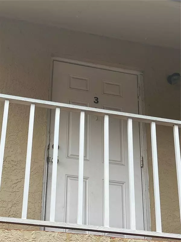 715 MICHIGAN CT #3, St Cloud, FL 34769