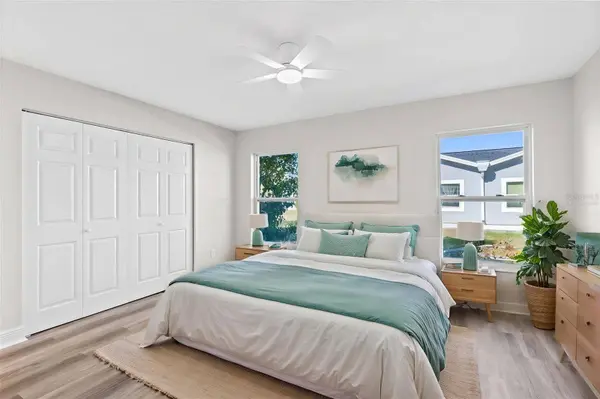 10230 GENESEE LN, Orlando, FL 32821