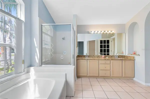 5809 DONNELLY CIR, Orlando, FL 32821