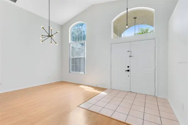 5809 DONNELLY CIR, Orlando, FL 32821