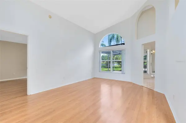 5809 DONNELLY CIR, Orlando, FL 32821