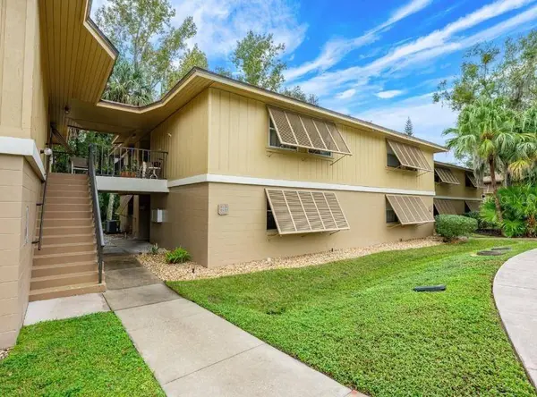 140 ORCHID WOODS CT #15B, Deltona, FL 32725