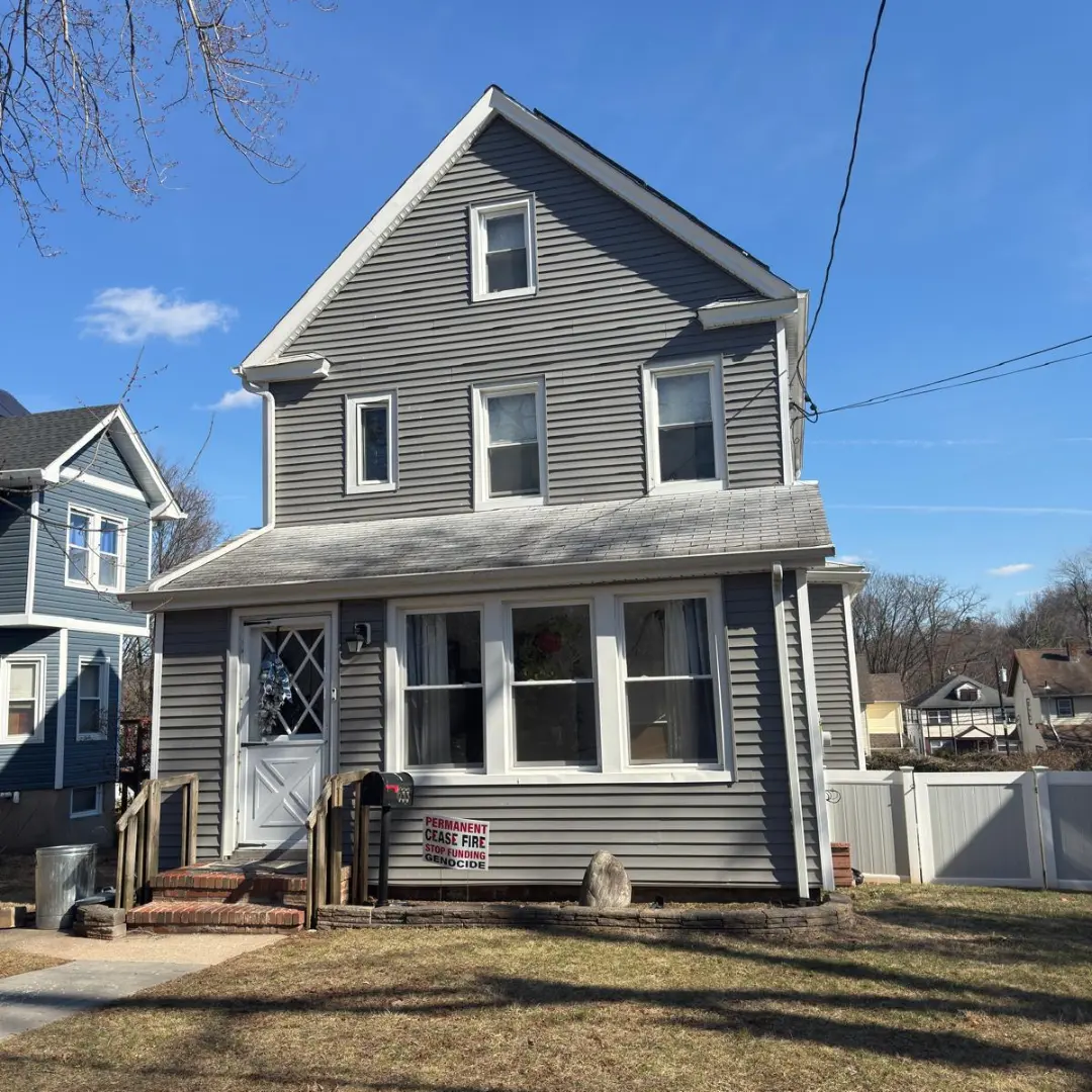 633 Linden Ave #1, Teaneck, NJ 07666-2353
