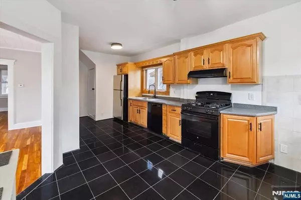 336 Dewitt AVE, Belleville, NJ 07109