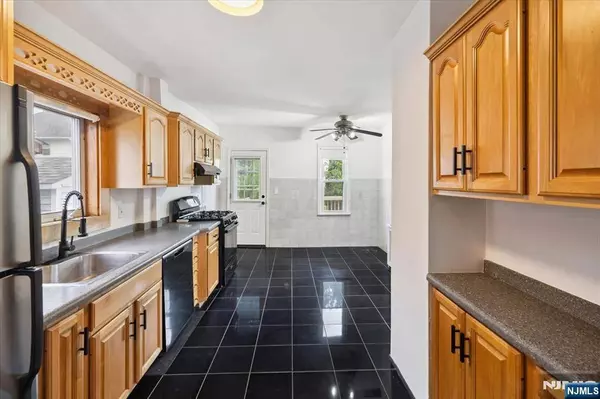 336 Dewitt AVE, Belleville, NJ 07109