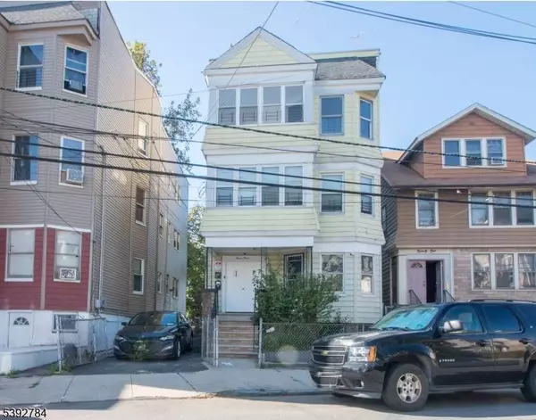 93 21St St #1, Irvington Twp., NJ 07111