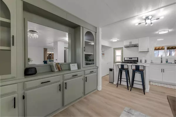 7526 Costa Mesa CIR #122, North Highlands, CA 95660