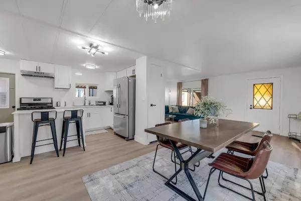 7526 Costa Mesa CIR #122, North Highlands, CA 95660