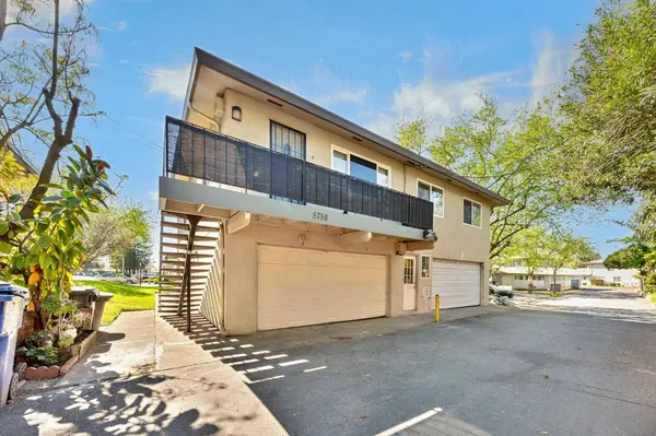 5758 Walerga RD #4, Sacramento, CA 95842