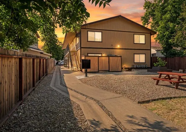 2944 Del Paso BLVD, Sacramento, CA 95815