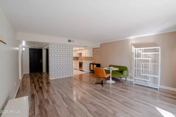 7970 E CAMELBACK Road #101, Scottsdale, AZ 85251