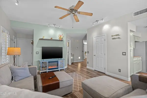 8534 W CARIBBEAN Lane, Peoria, AZ 85381