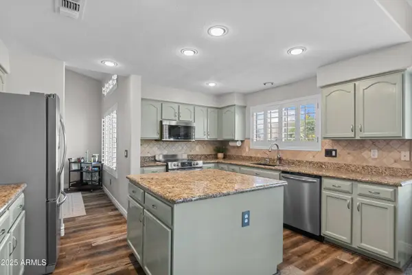 8534 W CARIBBEAN Lane, Peoria, AZ 85381