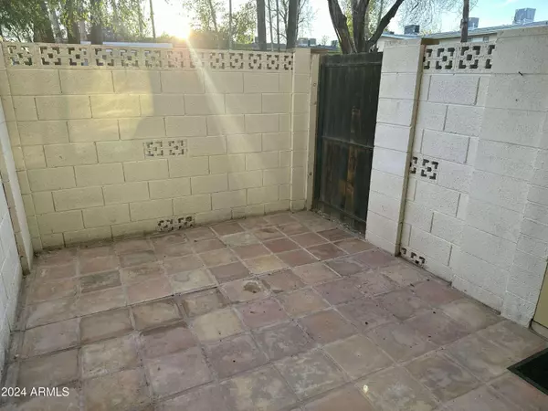 8210 E GARFIELD Street #K108, Scottsdale, AZ 85257