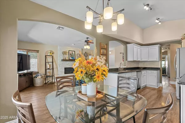 16646 N 35TH Street, Phoenix, AZ 85032