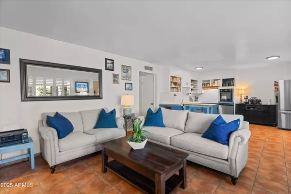 6805 E 2ND Street #7, Scottsdale, AZ 85251