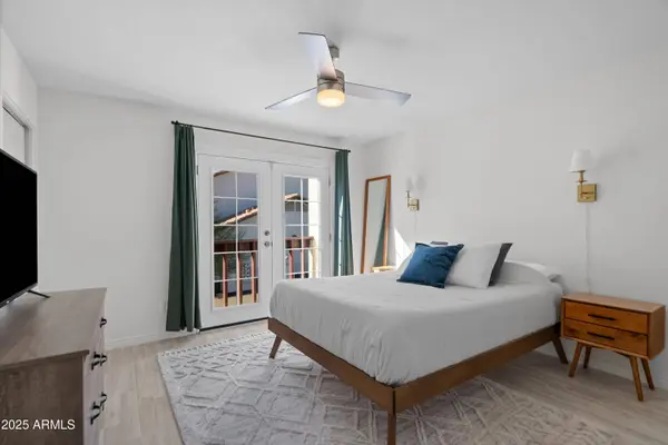 2802 E BECK Lane #2, Phoenix, AZ 85032