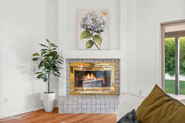 3925 E MONTE CRISTO Avenue, Phoenix, AZ 85032