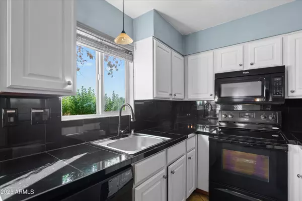 4600 N 68TH Street #379, Scottsdale, AZ 85251