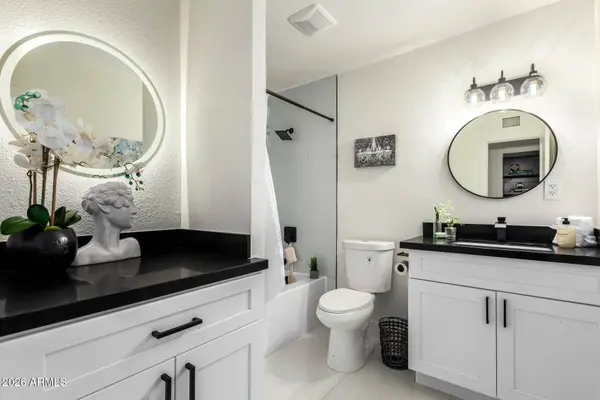 8252 E HEATHERBRAE Avenue, Scottsdale, AZ 85251