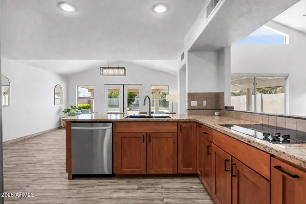 4003 W ROSE GARDEN Lane, Glendale, AZ 85308