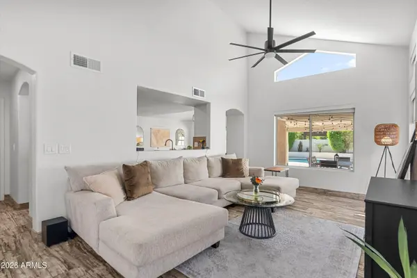 4003 W ROSE GARDEN Lane, Glendale, AZ 85308