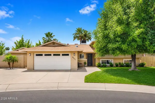8621 E WELDON Avenue, Scottsdale, AZ 85251