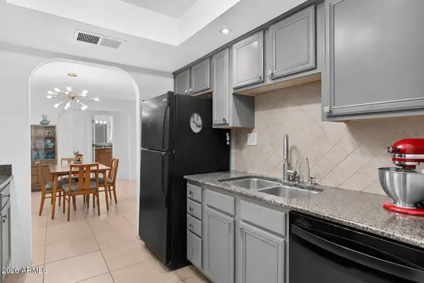 8500 E INDIAN SCHOOL Road #243, Scottsdale, AZ 85251