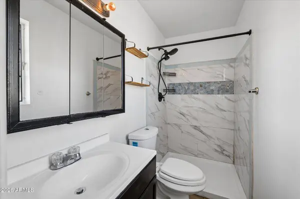 3408 W LAUREL Lane, Phoenix, AZ 85029