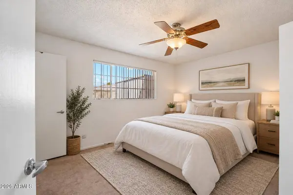 3408 W LAUREL Lane, Phoenix, AZ 85029