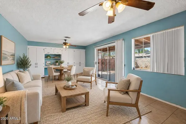 3408 W LAUREL Lane, Phoenix, AZ 85029