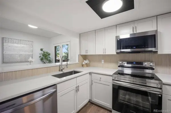 10200 W Jewell AVE #C, Lakewood, CO 80232