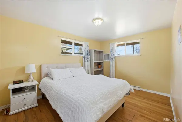 4752 Dover ST, Wheat Ridge, CO 80033