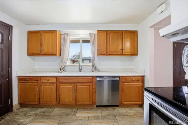 4752 Dover ST, Wheat Ridge, CO 80033
