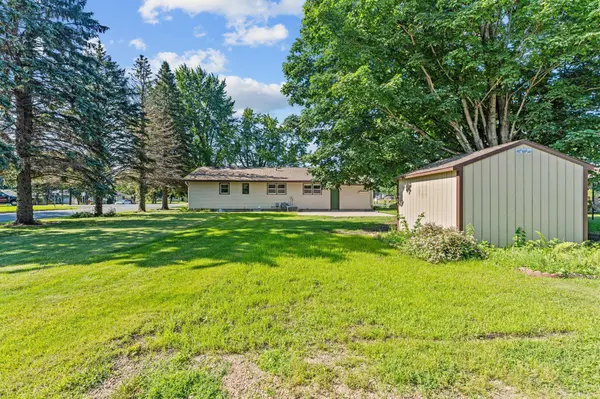 401 W Douglas ST, Arlington, MN 55307