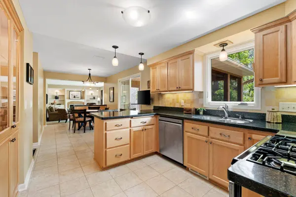 15005 Ironwood CT, Eden Prairie, MN 55346