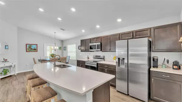 122 ST THOMAS DR, Mulberry, FL 33860