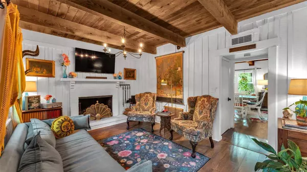 9133 PINE TREE DR, Lakeland, FL 33809