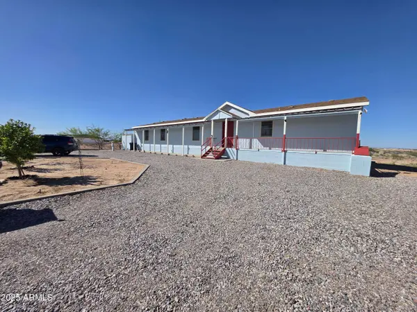 35222 W MCNEIL Street, Arlington, AZ 85322