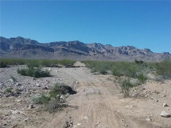 0 W Wingate DR, Golden Valley, AZ 86413