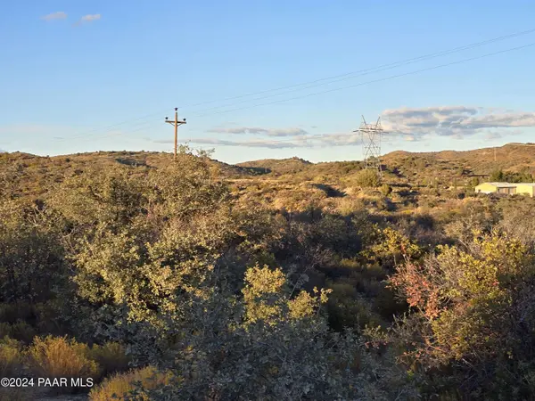 0 E Ore Sample Lane, Mayer, AZ 86333