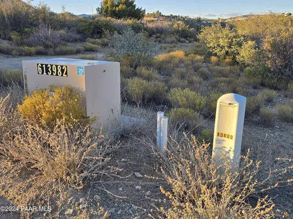 0 E Ore Sample Lane, Mayer, AZ 86333