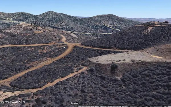 000 E White DR, Dewey-humboldt, AZ 86327