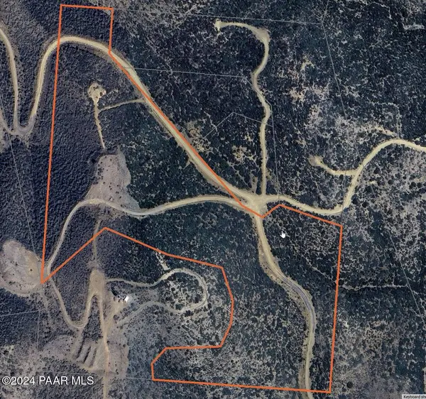 000 E White DR, Dewey-humboldt, AZ 86327