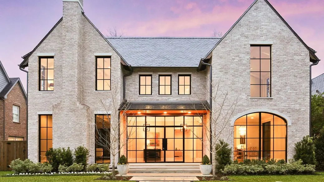 Luxury Homes in Brighton, MI: What Makes a Home Truly Exceptional?