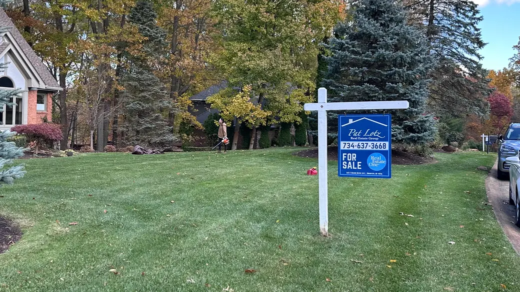 TOP REALTORS IN LIVINGSTON COUNTY, MI: MEET THE PAT LOTZ REAL ESTATE GROUP