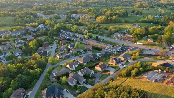 Livingston County MI Real Estate Market 2026: Where to Buy, Sell, and Move,Pat Lotz
